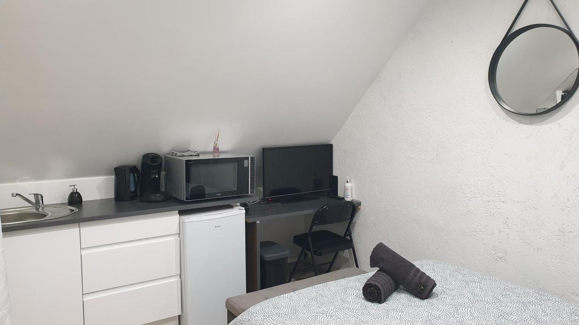 Au 36, Les Apparts Hotel Joigny Ngoại thất bức ảnh