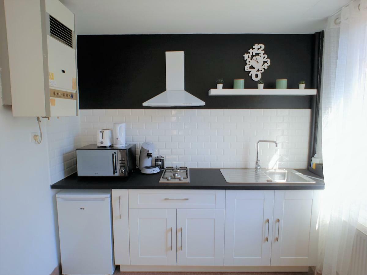 Au 36, Les Apparts Hotel Joigny Ngoại thất bức ảnh