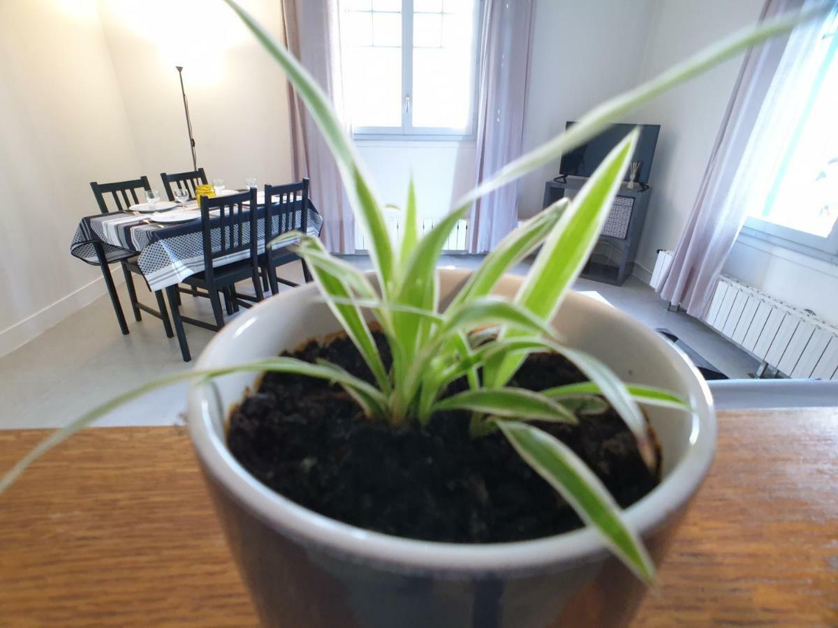 Au 36, Les Apparts Hotel Joigny Ngoại thất bức ảnh